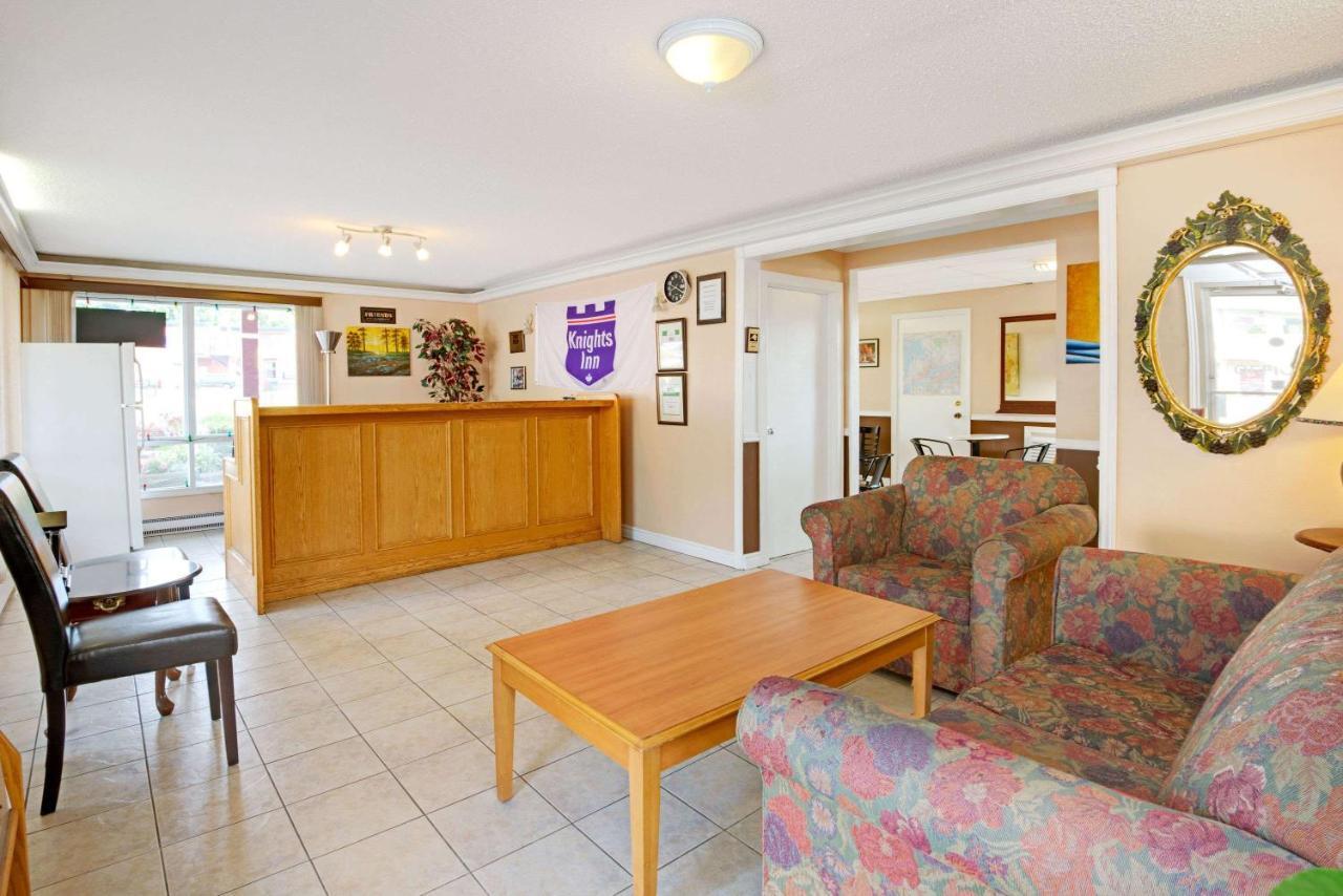 Knights Inn - Park Villa Motel, Midland Interior foto
